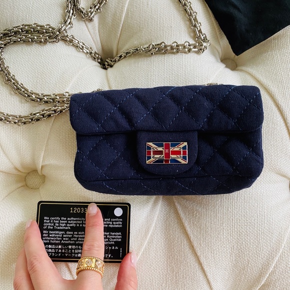 Chanel Mini Union Jack Navy Reissue Flap Bag 🇬🇧 - Picture 15 of 16